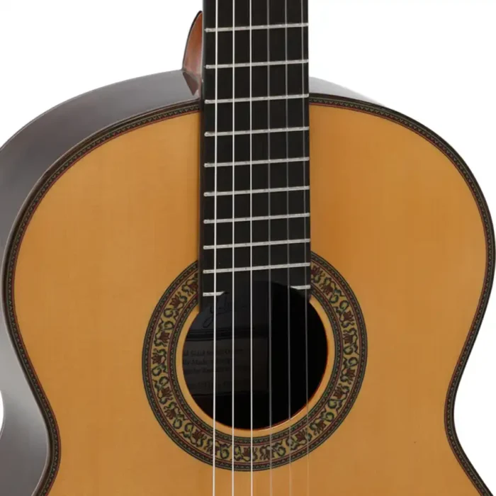 Guitarra Ramírez Modelo CLA-S Tapa De Abeto - Image 2